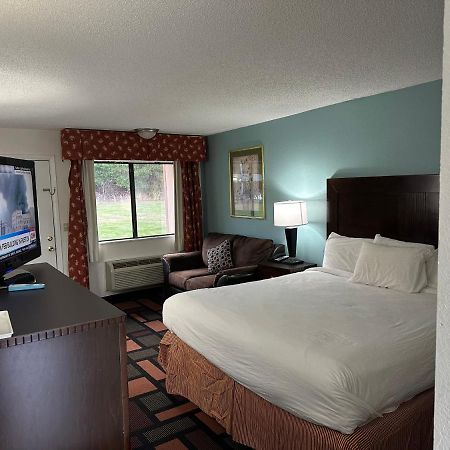 Americas Best Value Inn Canton Exterior photo